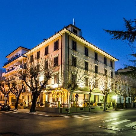 Hotel Byron Монтекатини-Терме Экстерьер фото