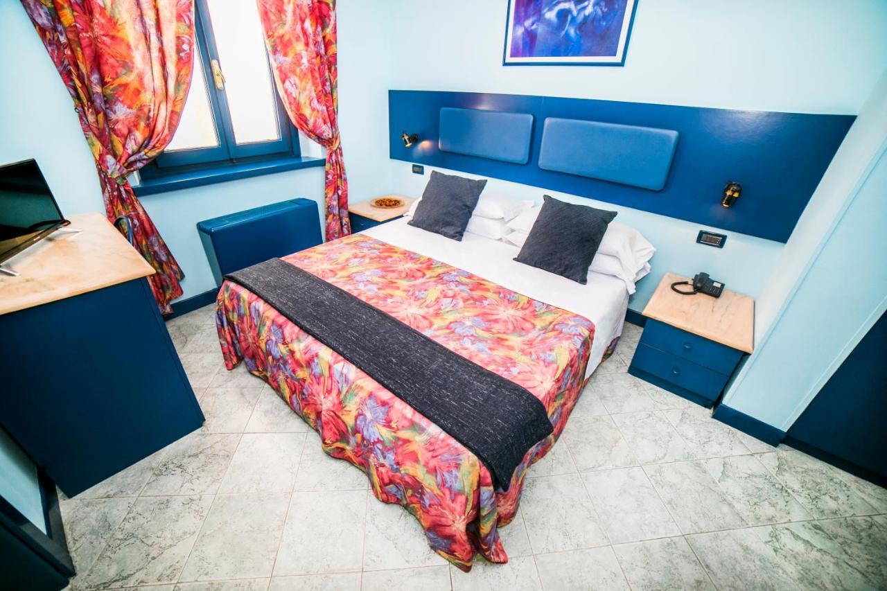 Hotel Byron Монтекатини-Терме Экстерьер фото